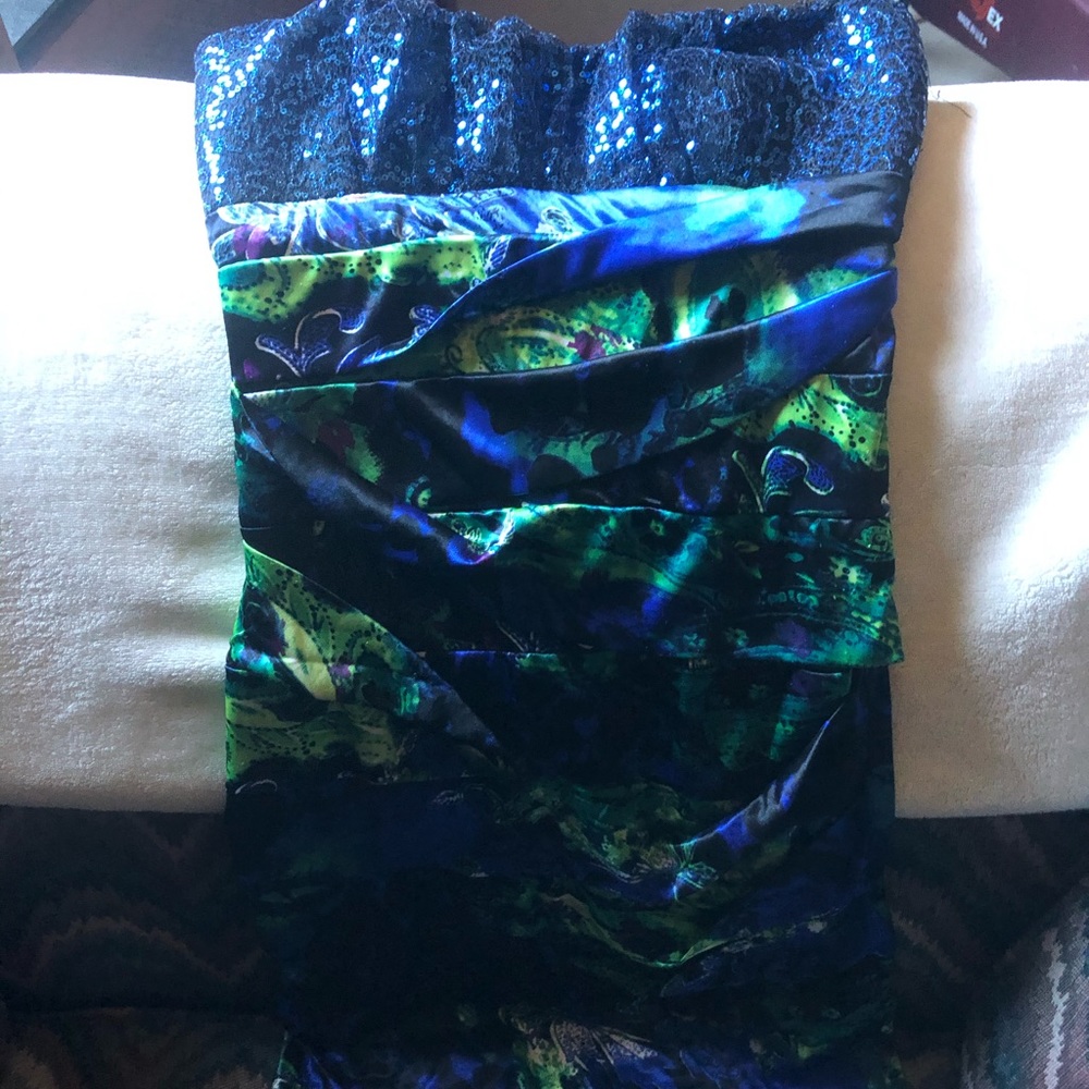 Old homecoming dress/can wear for anything whateve